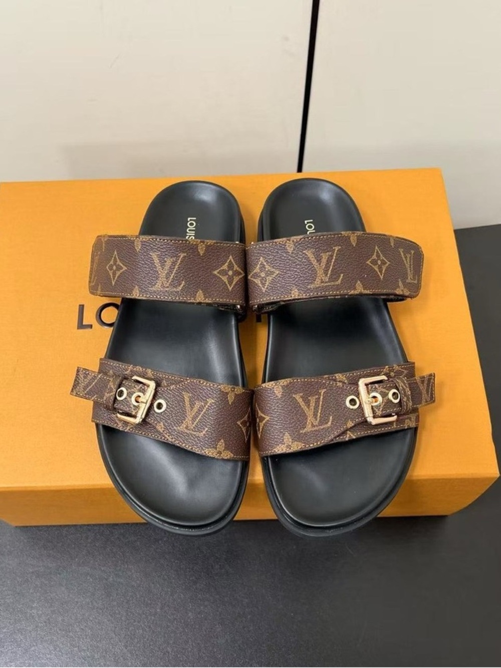 Women's LV Louis Vuitton Monogram Brown Sandals